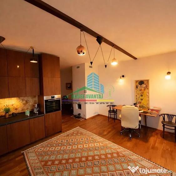 Casă cu 6 camere cu Teren 880 Mp în Ultracentral