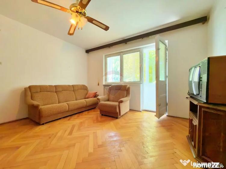 Apartament cu 2 camere semidecomandat în Podgoria