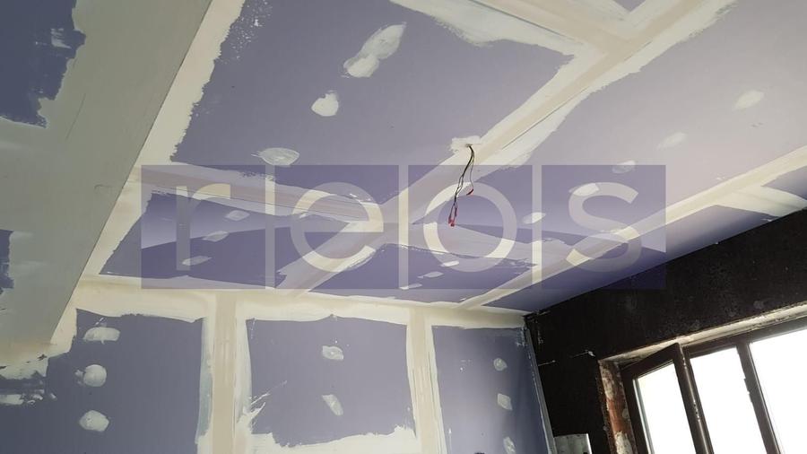 Apartament cu 3 camere decomandat, mobilat în Nerva Traian