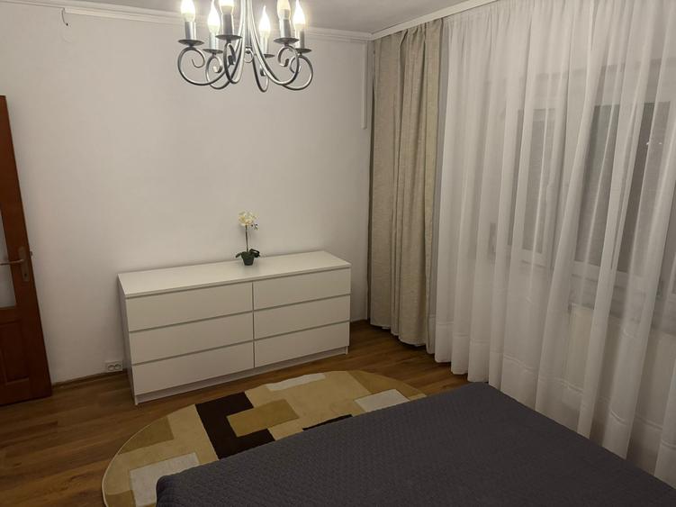 Apartament cu 2 camere decomandat în Brătianu