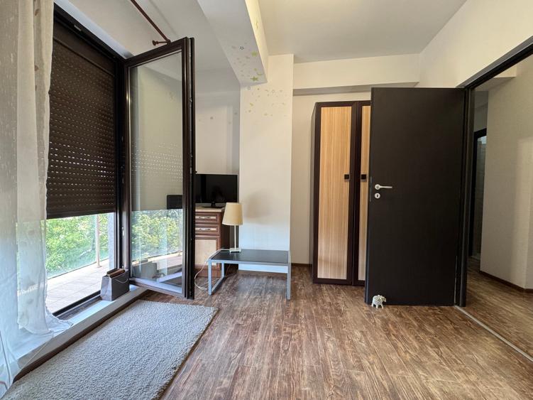 Apartament cu 3 camere decomandat în Vitan Mall