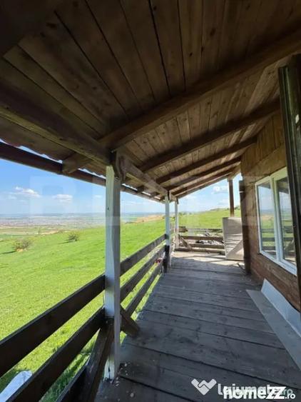 Casă cu 6 camere cu Teren 8700 Mp în Turda