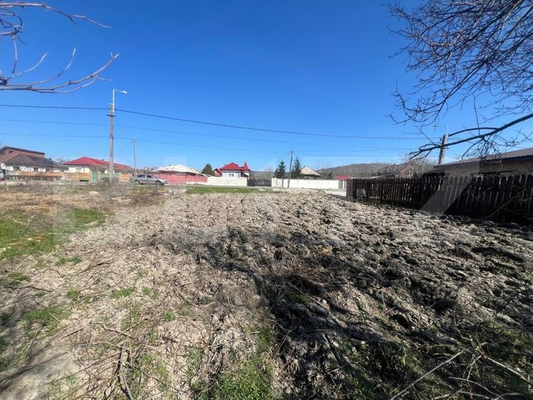 Teren Construcții intravilan de 351 mp, în Exterior Nord