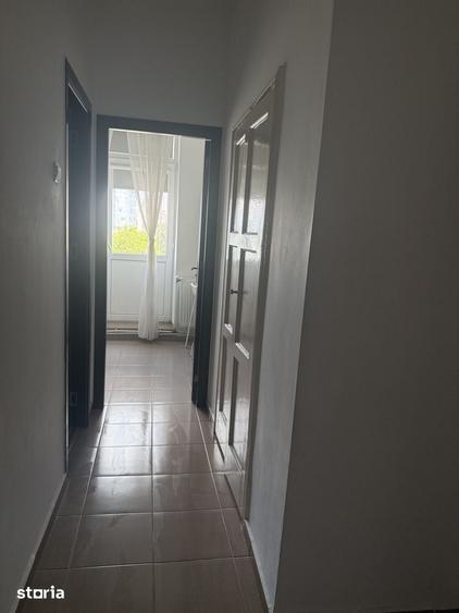 Garsonieră decomandată în Exterior Vest