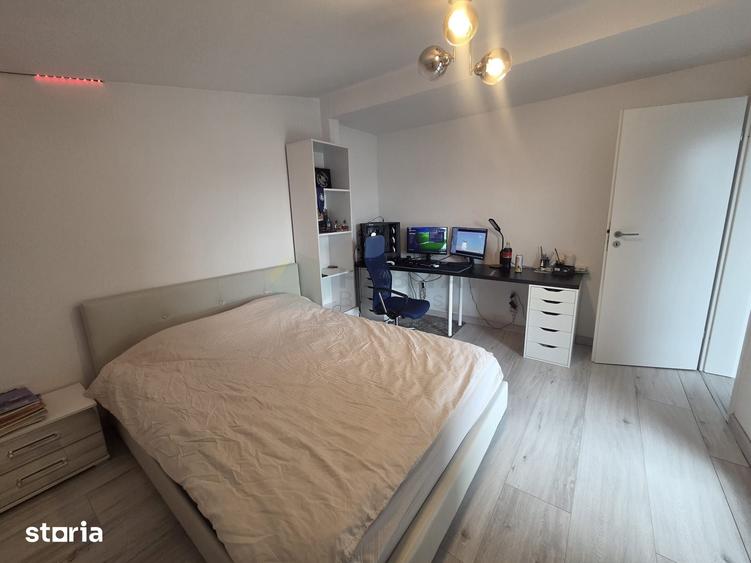 Casă cu 4 camere cu Teren 200 Mp în Central