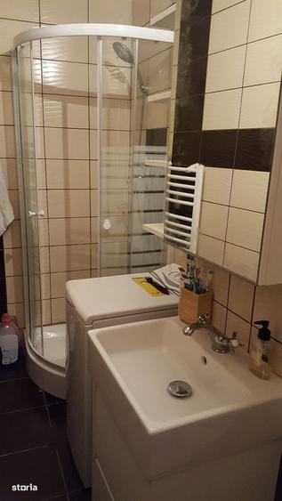 Garsonieră în Tei