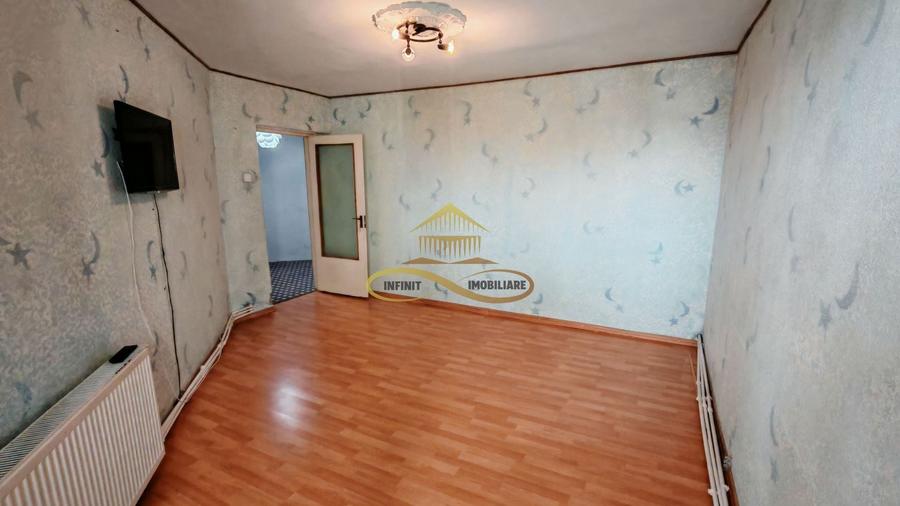 Apartament cu 2 camere decomandat în Narcisa