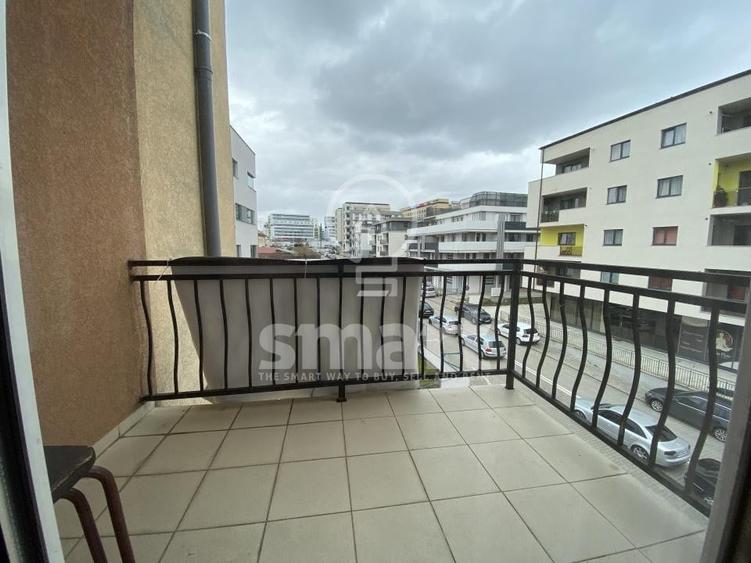 Apartament cu 2 camere semidecomandat, mobilat în Calea Turzii