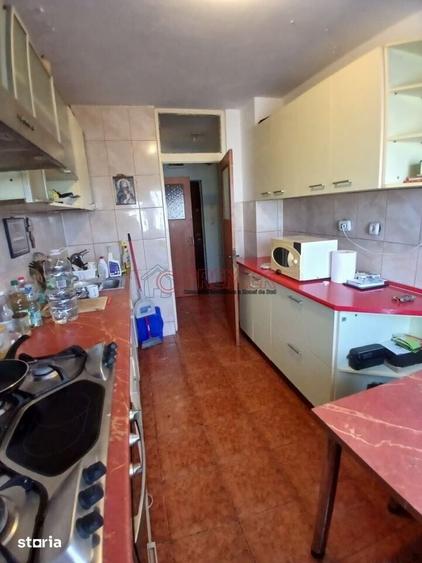 3 Camere Etaj 3 ?oseaua Olteni?ei - Aparatorii Patriei - 1