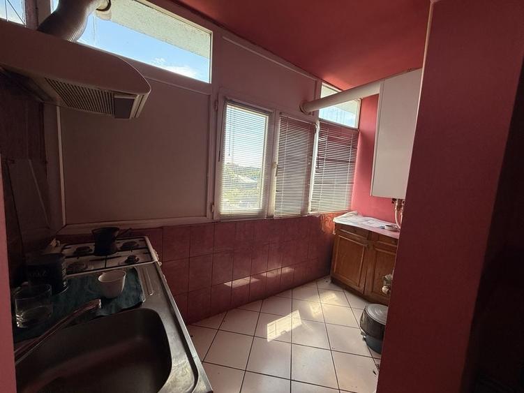 Apartament cu 2 camere decomandat în Tineretului