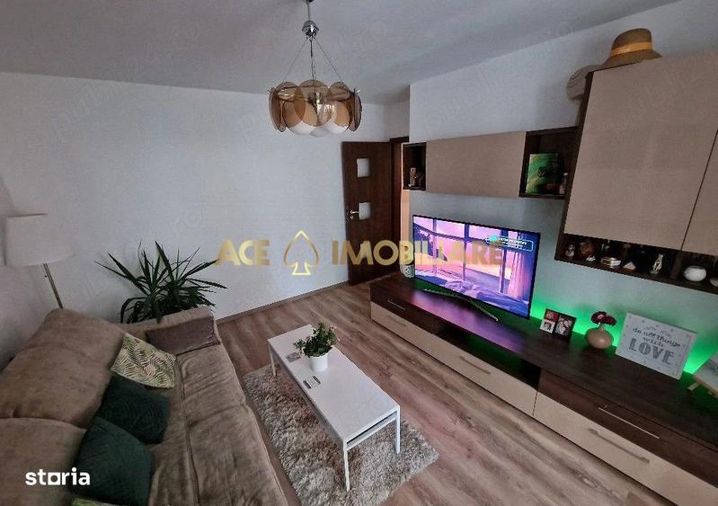 Apartament cu 3 camere, mobilat în Central