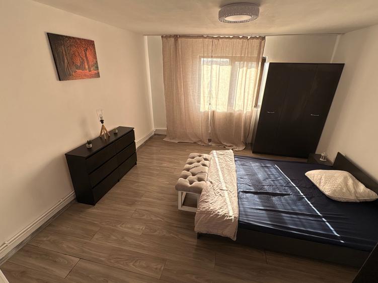 Casă cu 4 camere cu Teren 300 Mp în Lumina