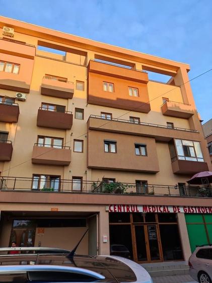 Garsonieră decomandată în Găvana