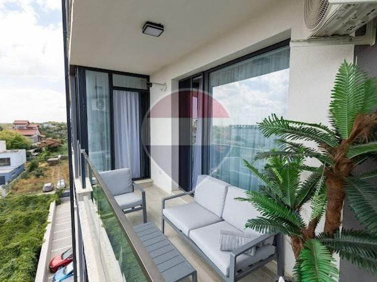 Apartament cu 2 camere decomandat, mobilat în Central