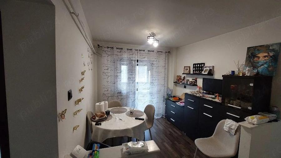 Apartament cu 3 camere decomandat în Gării