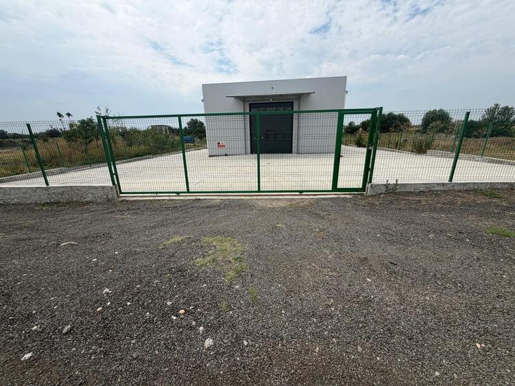 Spațiu comercial, de 380 mp, în Central