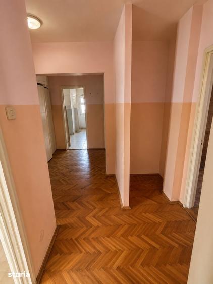 Apartament cu 3 camere în Vest