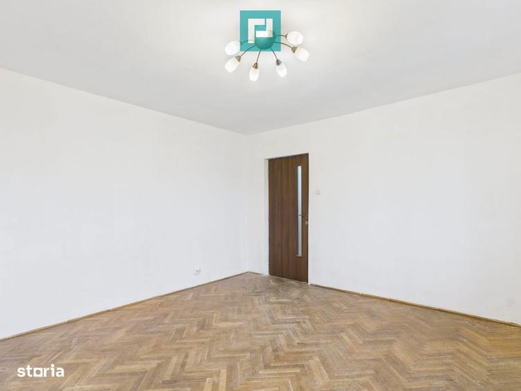 Apartament cu 3 camere decomandat în Micălaca