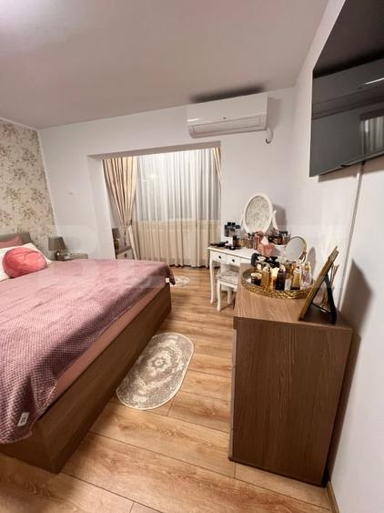 Apartament cu 4 camere decomandat, mobilat în Hunedoara