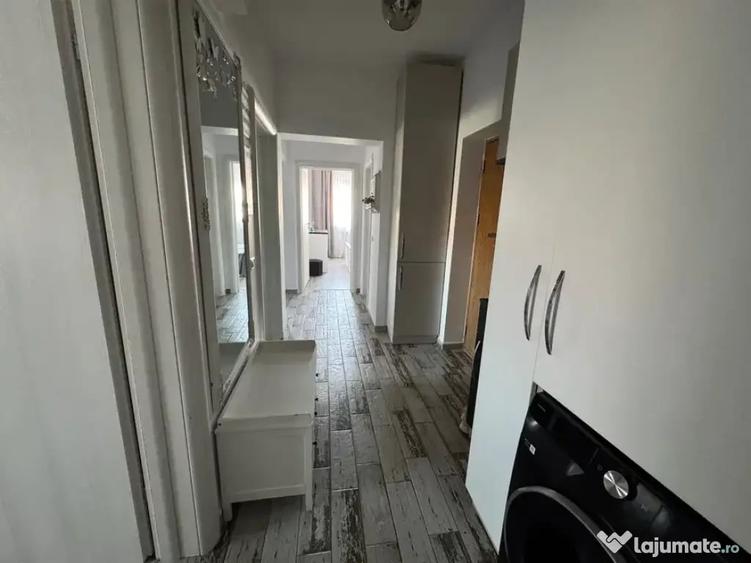 Apartament cu 3 camere decomandat în Chiajna