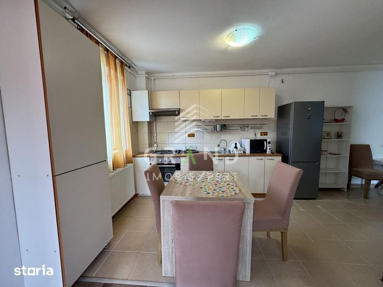 Apartament cu 3 camere, mobilat în Florești