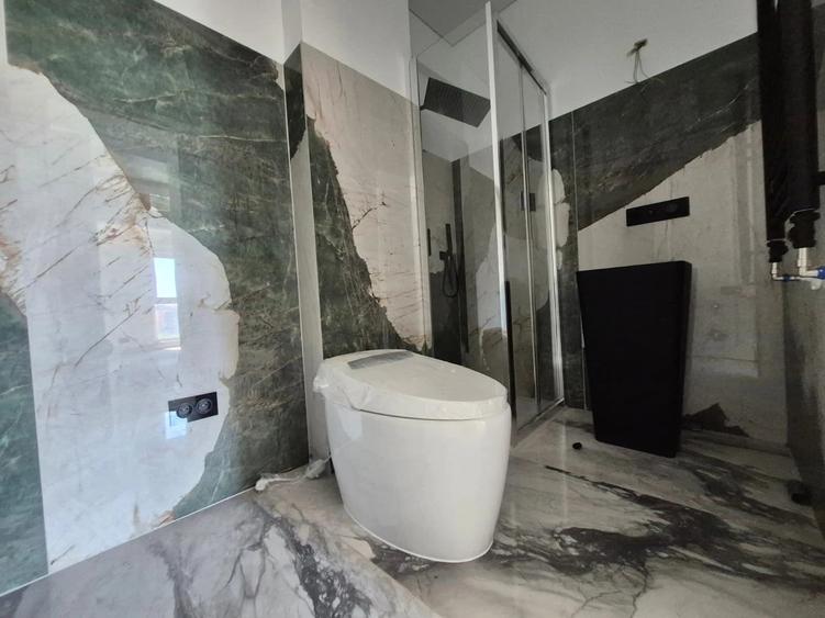 Apartament cu 2 camere decomandat în Tătărași