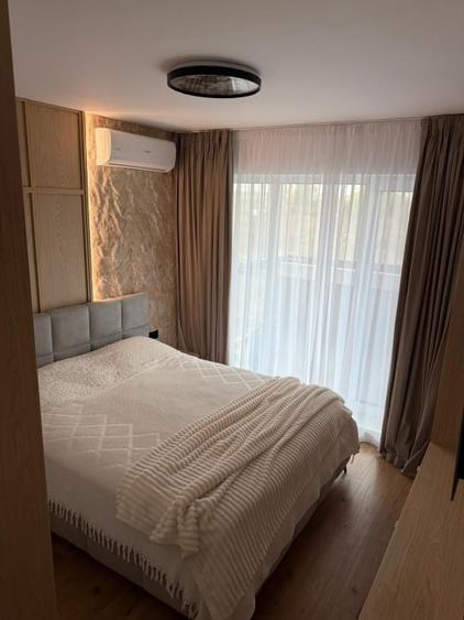 Apartament cu 3 camere decomandat, mobilat în Theodor Pallady
