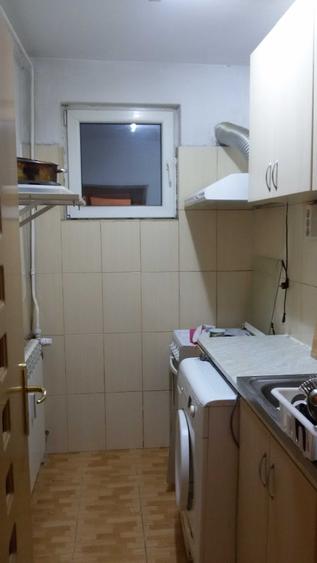 Apartament cu 2 camere semidecomandat în Theodor Pallady