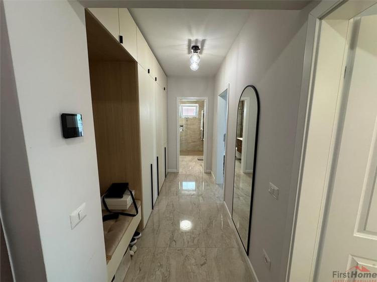 Garsonieră decomandată în Central
