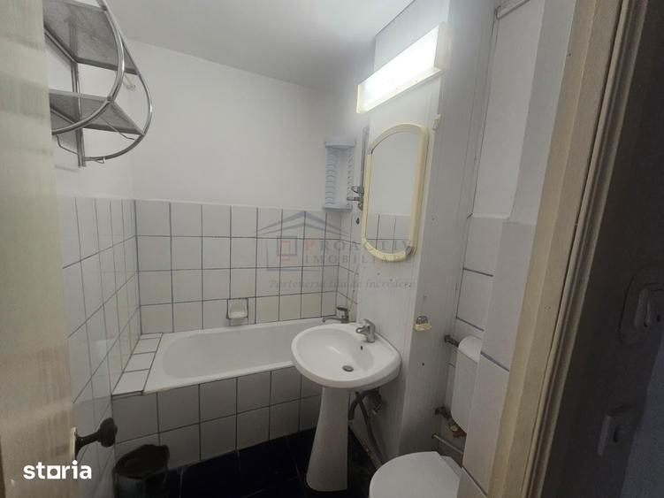Garsonieră, mobilată în Obcini