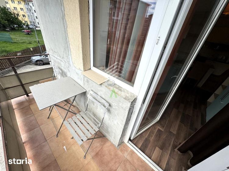 Apartament cu 3 camere, mobilat în Florești