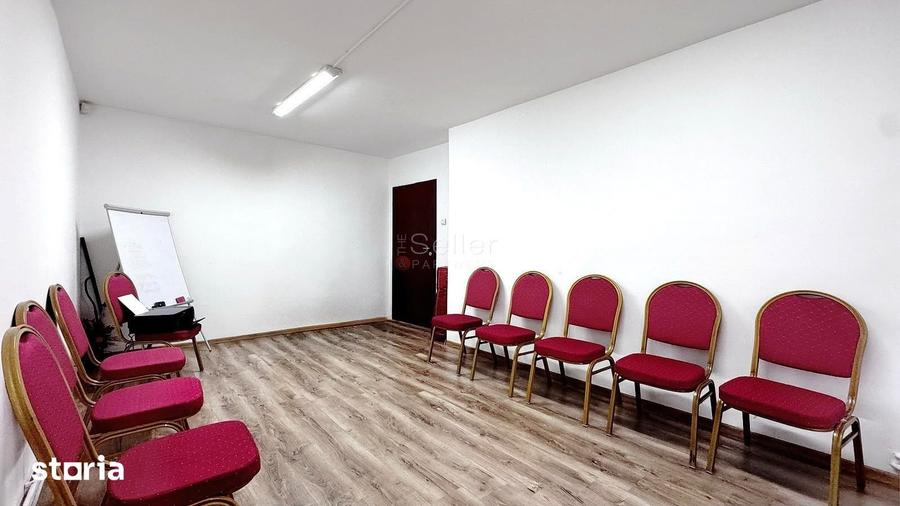 Apartament cu 4 camere în Centrul Civic