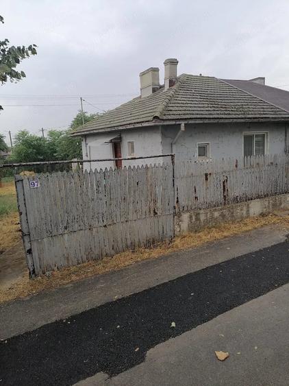 Casă cu Teren 600 Mp în Mircea Vodă