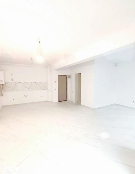 Spa?iu comercial cu chirias 2 locuri parcare str Ilie Petre Chiajna - 2