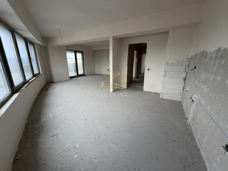 Apartament cu 3 camere semidecomandat în Mănăștur