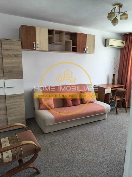 Garsonieră decomandată, mobilată în Alexandru cel Bun