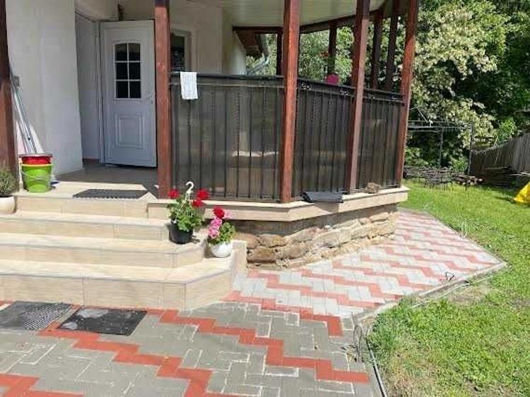 Casă cu 3 camere în Nou