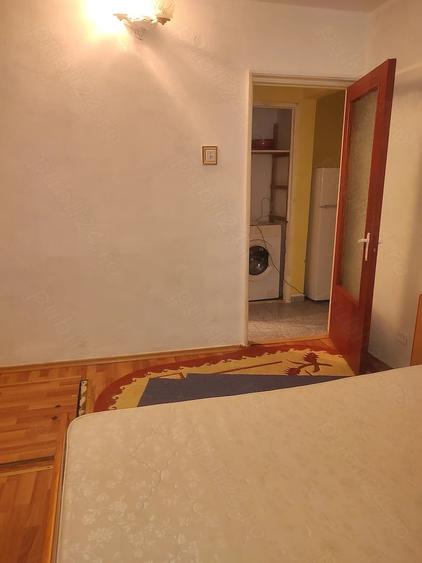 Persoana fizica vand apartament 2camere,parter - 8