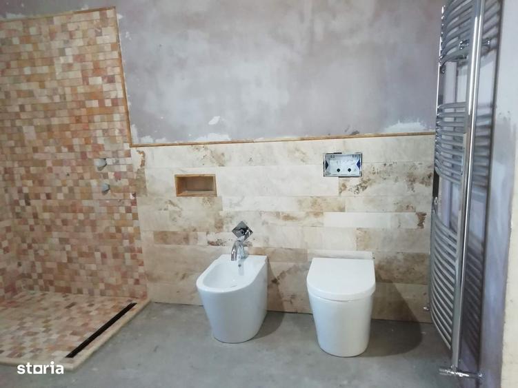 Casă cu 3 camere în Central