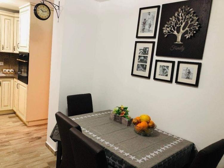 Apartament cu 2 camere decomandat în Tolstoi