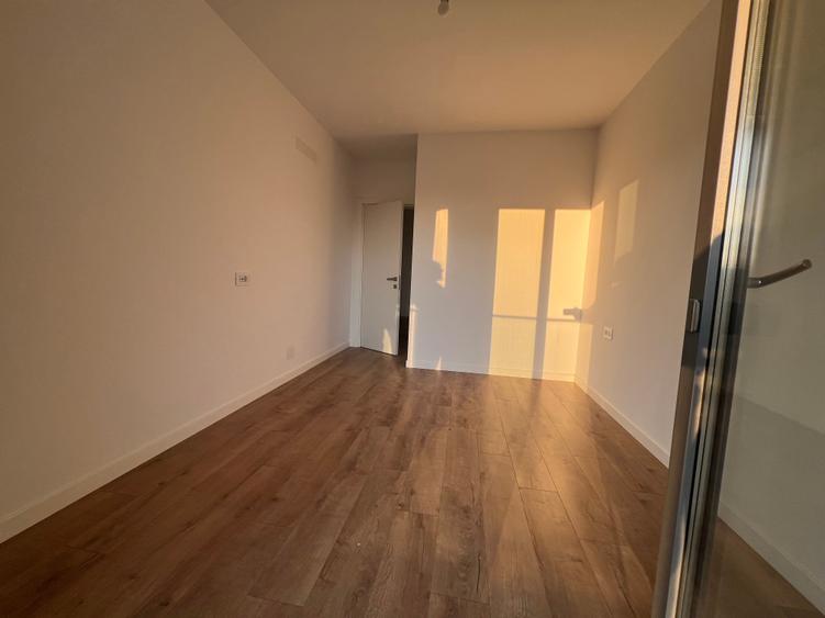 Apartament cu 2 camere decomandat în Pipera