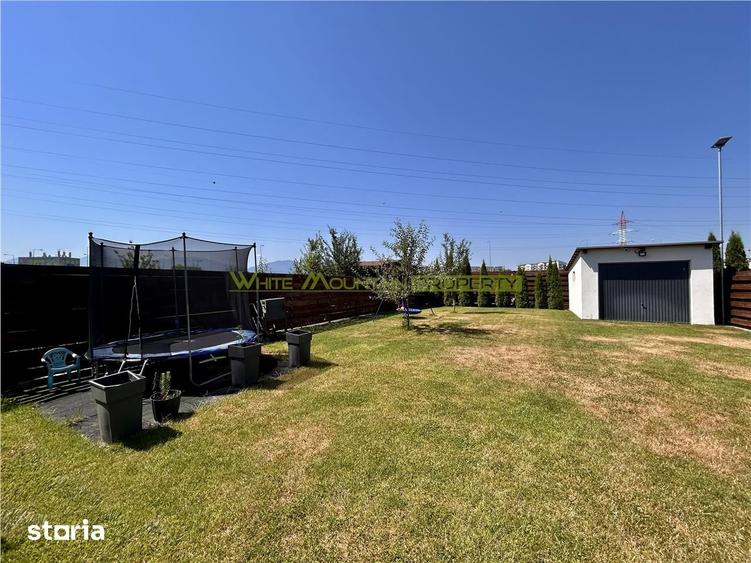 Casă cu 4 camere cu Teren 540 Mp în Sânpetru