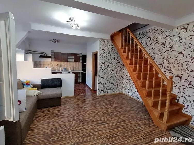 Apartament cu 3 camere decomandat, mobilat în Ostroveni