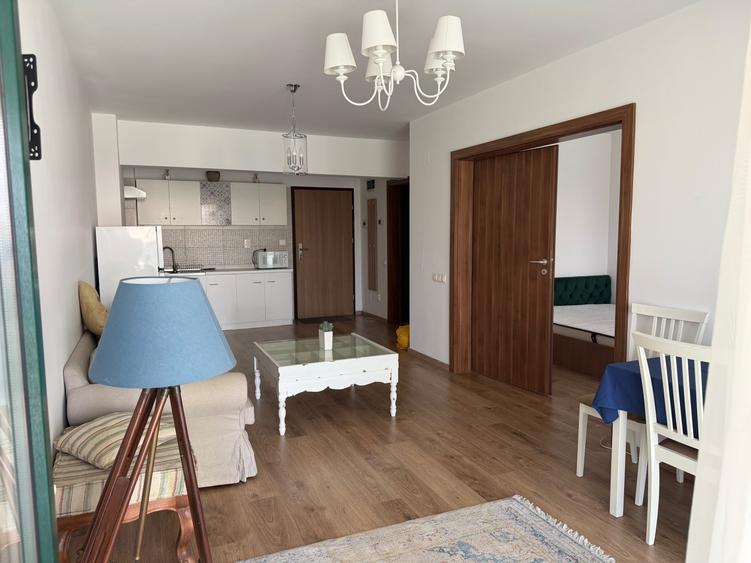Apartament cu 2 camere semidecomandat în Dosu Bricii