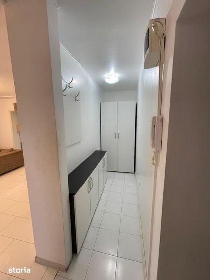 Apartament cu 3 camere în Dumbrăvița