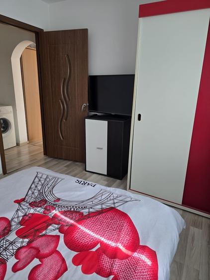 Inchiriez apartament 2 camere Vlaicu-Fortuna - 2