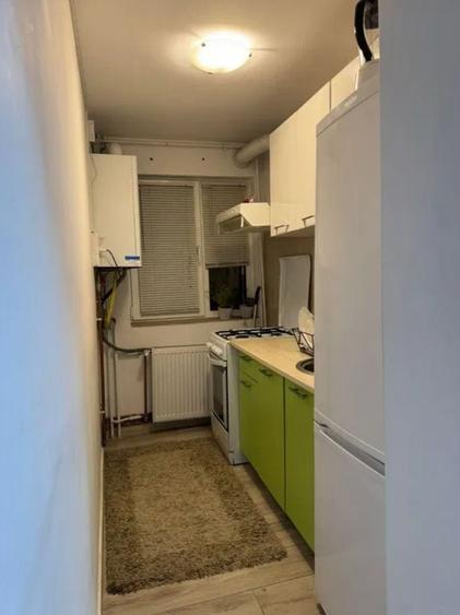 Apartament cu 2 camere semidecomandat, mobilat în Spitalul Județean
