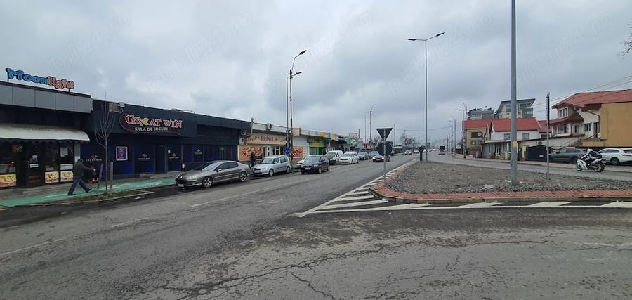 Spațiu comercial, de 80 mp, în Calea Romanului