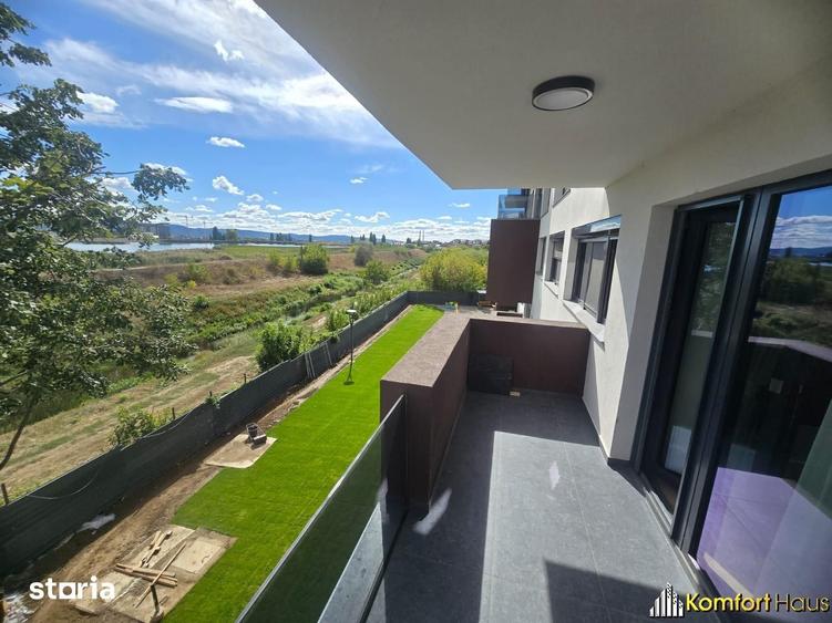 Apartament cu 3 camere în Mioriței