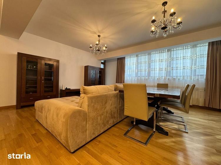 Apartament cu 3 camere în Aviatorilor
